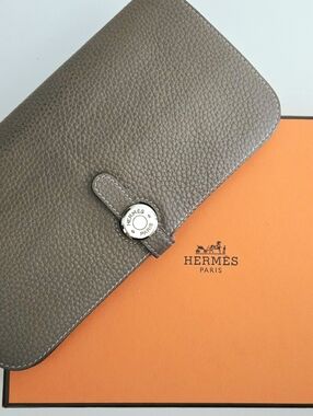 Authentic Hermès Dogon Wallet Etoupe Togo Leather Palladium Full Set Box